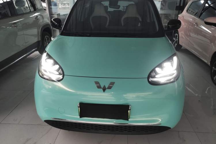 Used Wuling Bingo 2023 333 km Lingxi Connected+ Version
