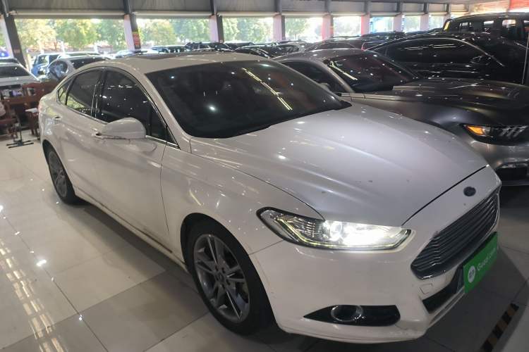Used Ford Mondeo 2013 2.0L GTDi240 Luxury Sport Model
