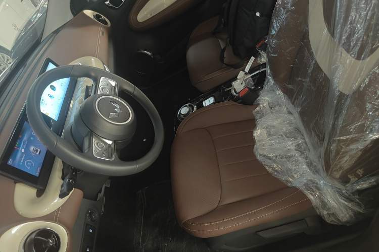 Used Wuling Bingo 2024 333 km Enjoyment Version