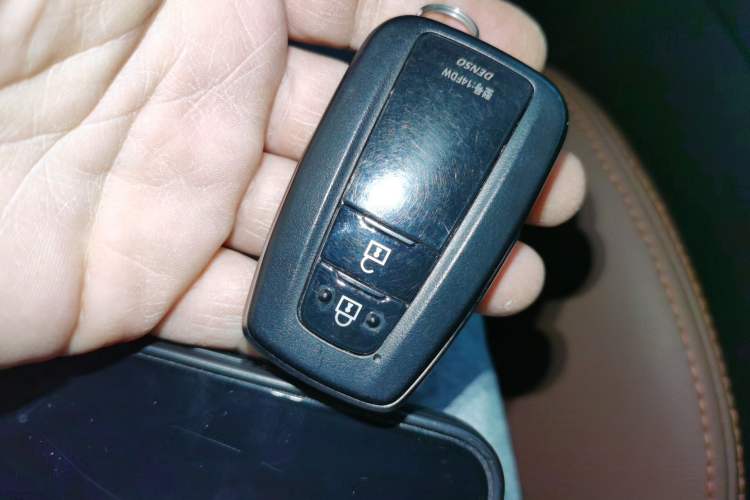 Used Toyota IZOA 2021 2.0L Yidong Edition