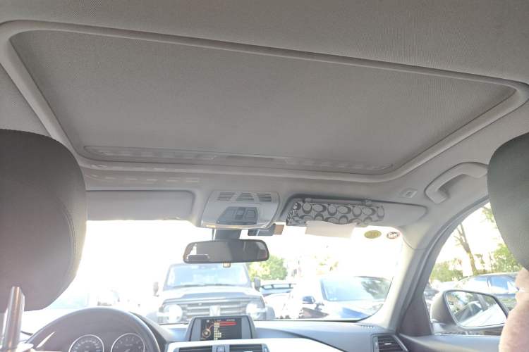 Used BMW 3 Series 2015 320Li Fashion Model