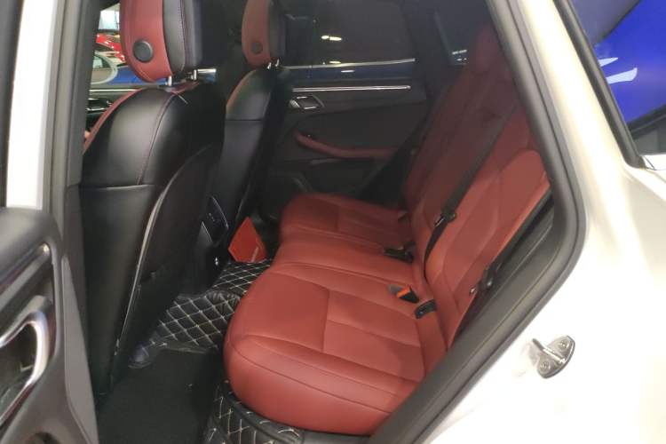 Used Porsche Macan 2023 Macan 2.0T
