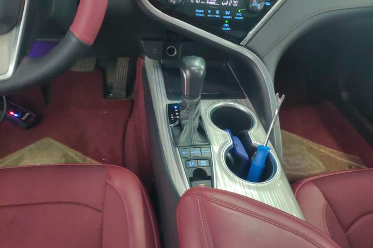 Used Toyota Camry 2019 Revised Version Dual-Engine 2.5 HG Luxury Edition