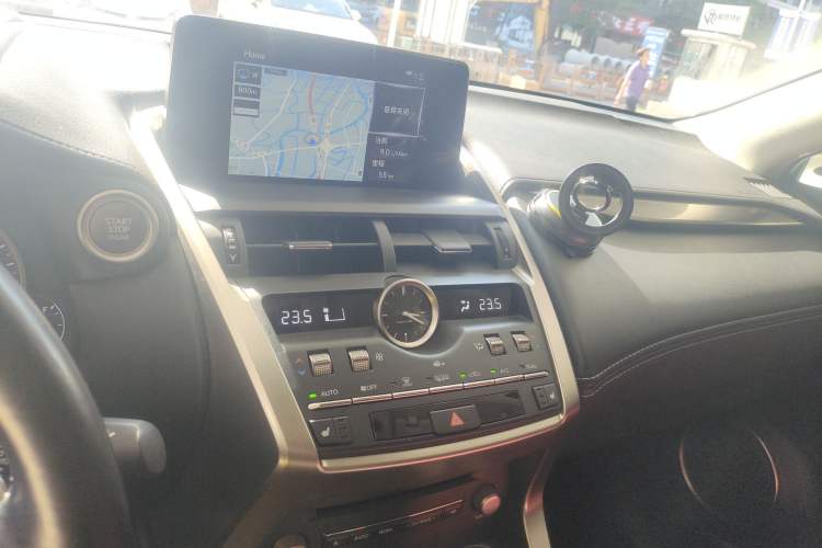 Used Lexus NX 2020 200 All-Wheel Drive Fēngshàng Version China VI Standard
