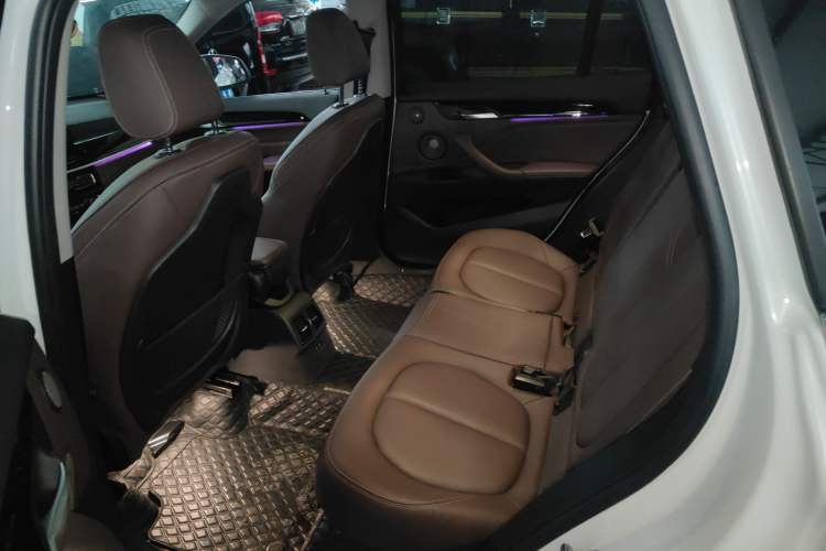 Used BMW X1 2021 Restyled sDrive25Li Leading Edition
