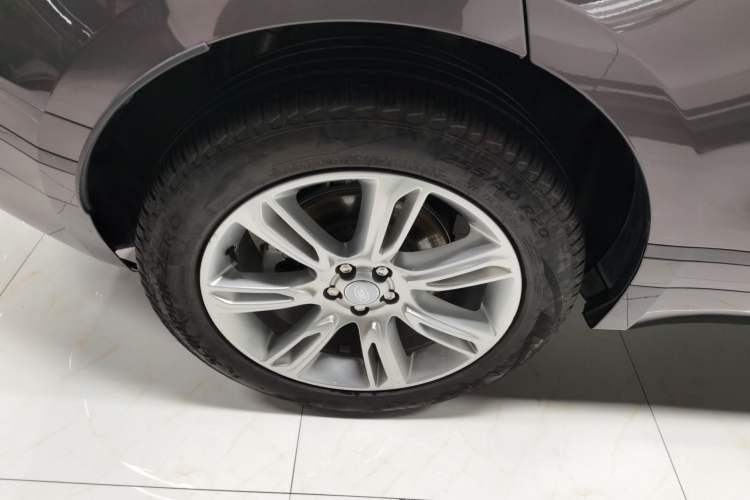 Used Land Rover Range Rover Velar 2022 250 PS Sparkling Heritage Edition
