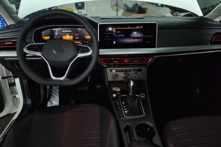 Used Volkswagen Lavida 2024 300TSI DSG Starry Sky Deluxe Edition
