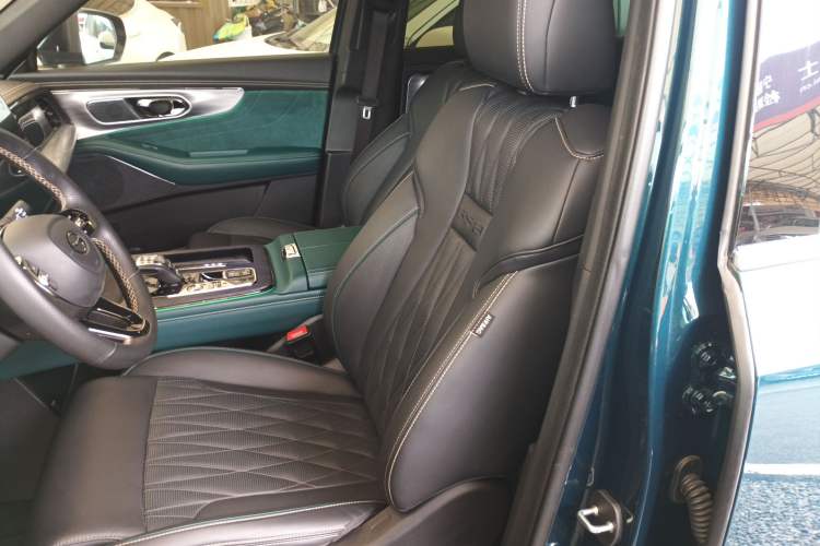 Used GAC Trumpchi GS8 2022 Double-Energy Series 2.0TM Four-Wheel Drive Premium Edition (7 Seats)