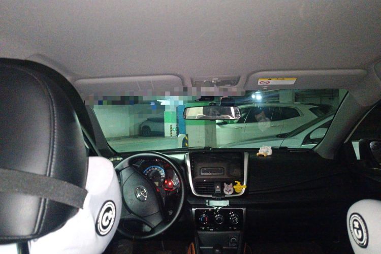 Used Toyota YARiS L 2019 1.5E CVT Dynamic Edition China VI compliant
