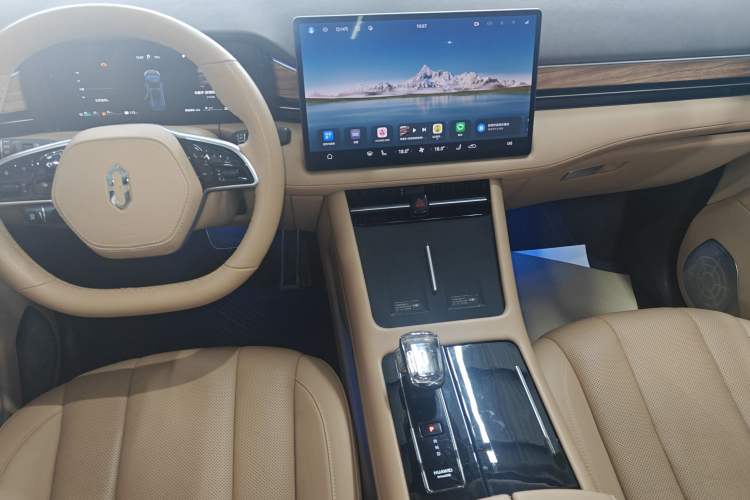 Used Hima AITO M7 2024 1.5T Intelligent Drive 4WD Ultra Version 5 Seats