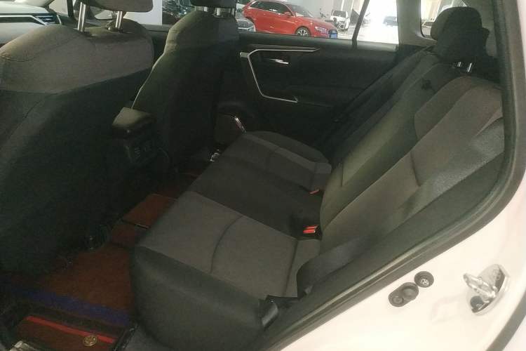 Used Toyota RAV4 2022 2.0L CVT Two-Wheel Drive Fashion Edition
