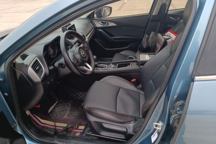 Used Mazda Mazda 3 Axela 2017 Sedan 1.5L Automatic Luxury Model Emission Standard China V