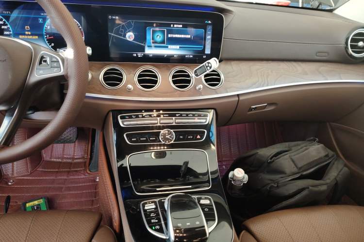 Used Mercedes-Benz E-Class 2017 E 200 L 4MATIC
