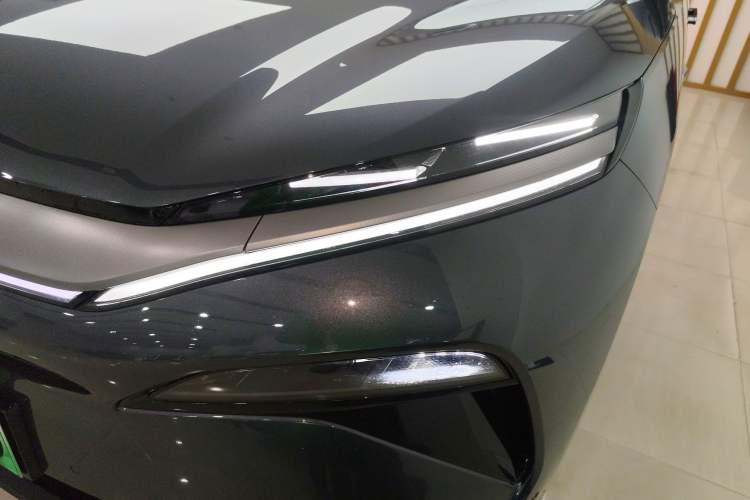 Used BYD Tang L 2025 EV 600KM All-Wheel-Drive LiDAR Flagship Model
