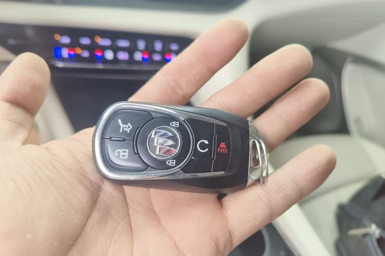 Used Buick Enclave 2020 28T All-Wheel Drive Avenir
