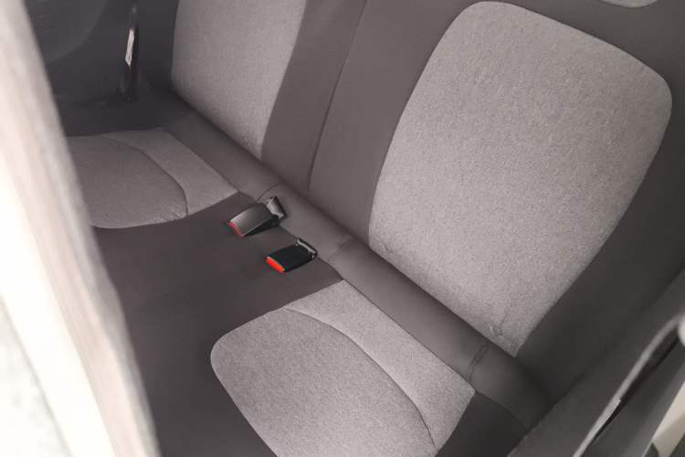 Used Wuling Hongguang MINIEV 2022 Macaron Premium Model – Lithium Iron Phosphate
