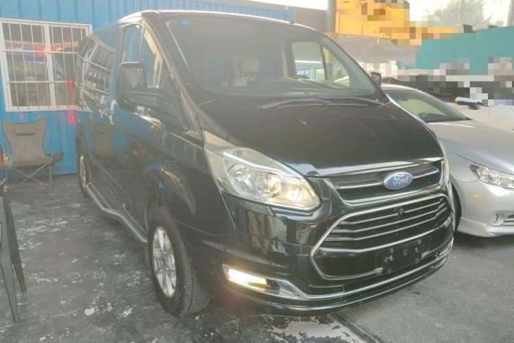 Used Ford Tourneo Custom 2016 2.0T Manual Elite Version

