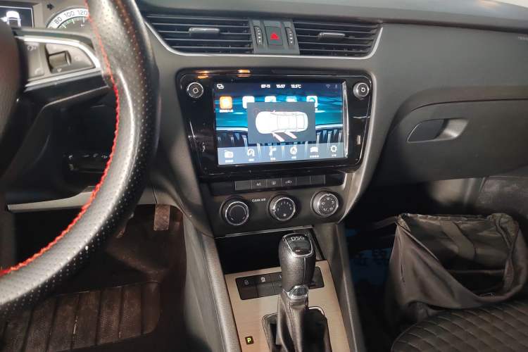 Used Skoda Octavia 2019 TSI230 DSG Luxury Edition