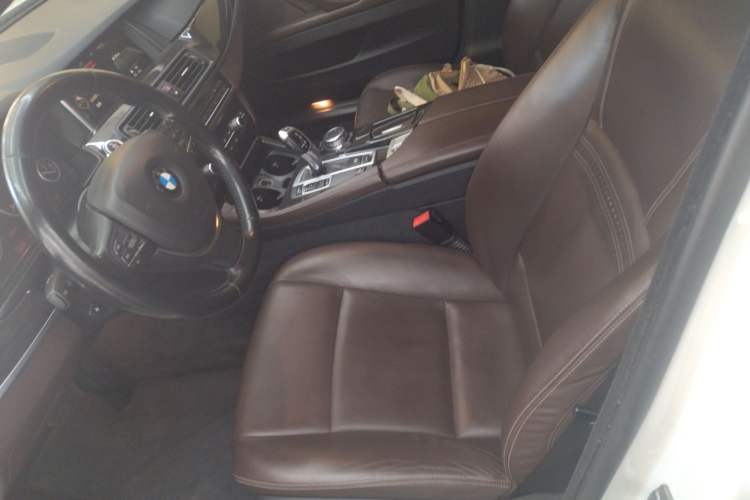 Used BMW 5 Series 2014 525Li Luxury Design Package