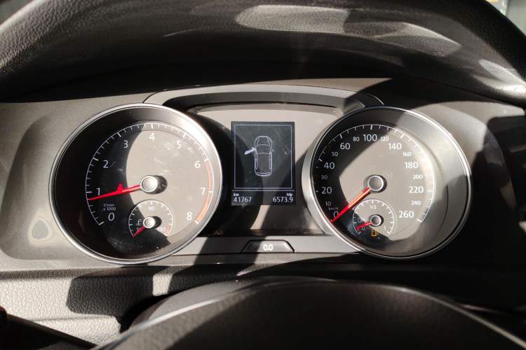 Used Volkswagen Golf 2017 230TSI Automatic Comfort Edition – Celebrating Milestone of One Million Units
