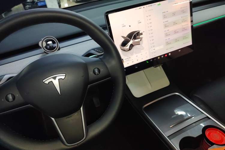 Used Tesla Model Y 2023 Rear-Wheel-Drive Version