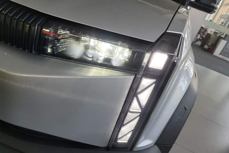 Used  03 2024 501km Two-Wheel Drive Long-Range Version
