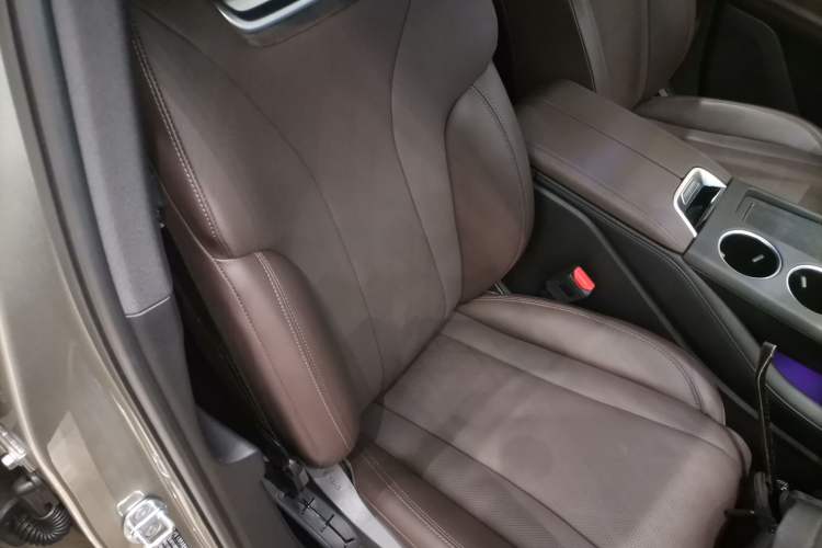 Used Wey Mocha New Energy 2024 Hi4 Four-Wheel Drive Long-Range Version
