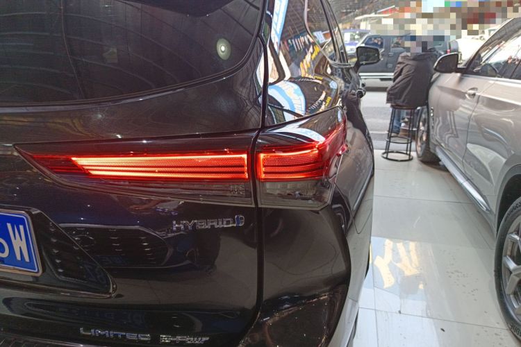 Used Toyota Highlander 2022 Dual-Engine 2.5L Four-Wheel Drive Supreme Edition 7-Seater
