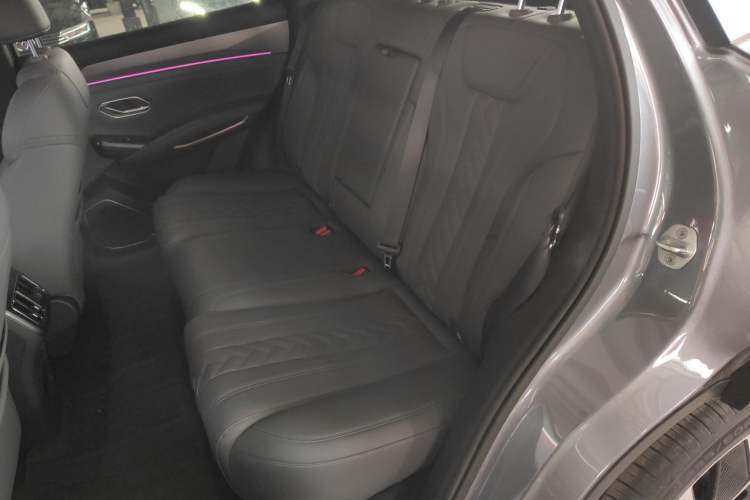 Used BYD Song L DM-i 2025 Intelligent Driving Version 160 km Beyond-Range Type
