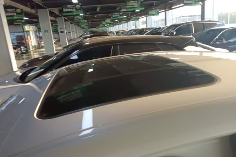 Used BMW 3 Series 2021 325i M Sport Night Edition package
