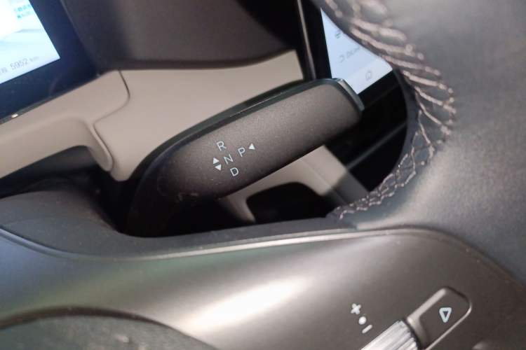 Used BYD Yuan UP 2025 Intelligent Driving Version 401 km Leading Edition