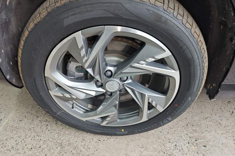 Used Hongqi HS3 PHEV 2024 PHEV 115km Jingwei Edition
