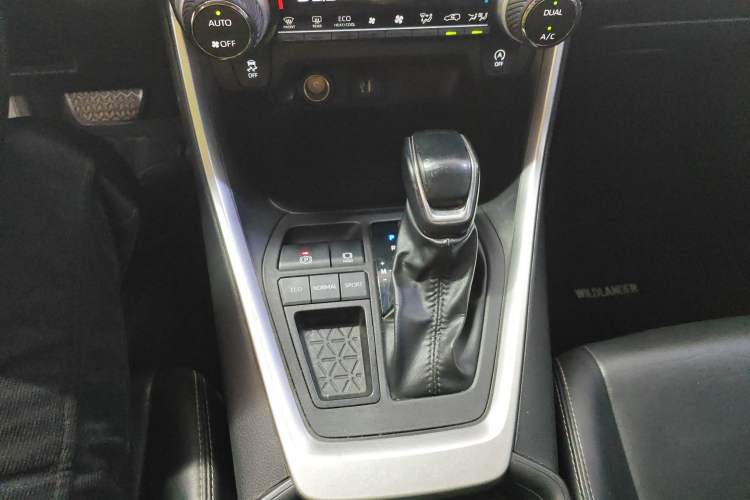 Used Toyota Wildlander 2023 2.0L CVT Two-Wheel Drive Urban Edition
