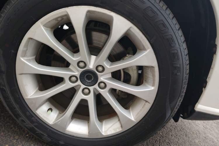 Used Haval H2 2017 Red-Label 1.5T Automatic Two-Wheel Drive Luxury Model
