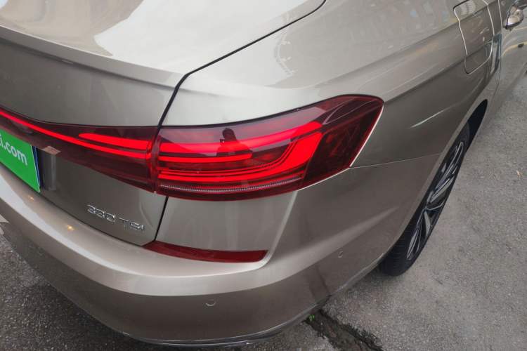 Used Volkswagen Passat 2022 330TSI Starry Luxury Edition
