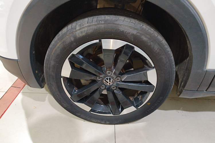 Used Volkswagen Tacqua 2021 200TSI DSG JoyConnect Edition