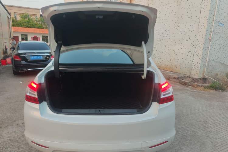 Used Peugeot 408 2015 1.2T Automatic Luxury Edition