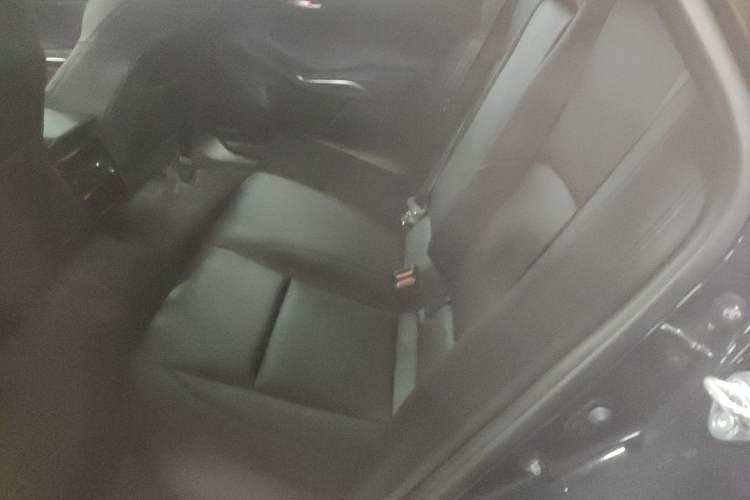 Used Toyota Avalon 2024 2.0L Ambition Edition