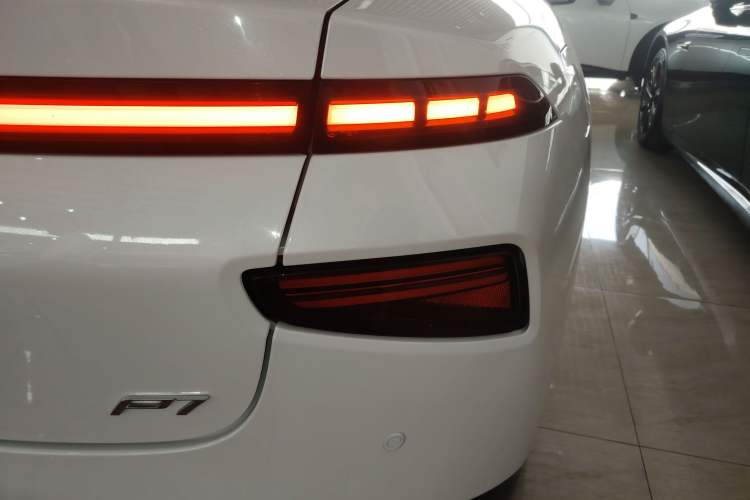 Used XPeng P7 2020 670E
