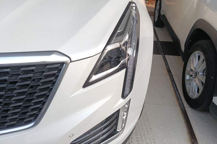 Used Cadillac XT5 2021 28T Luxury Version
