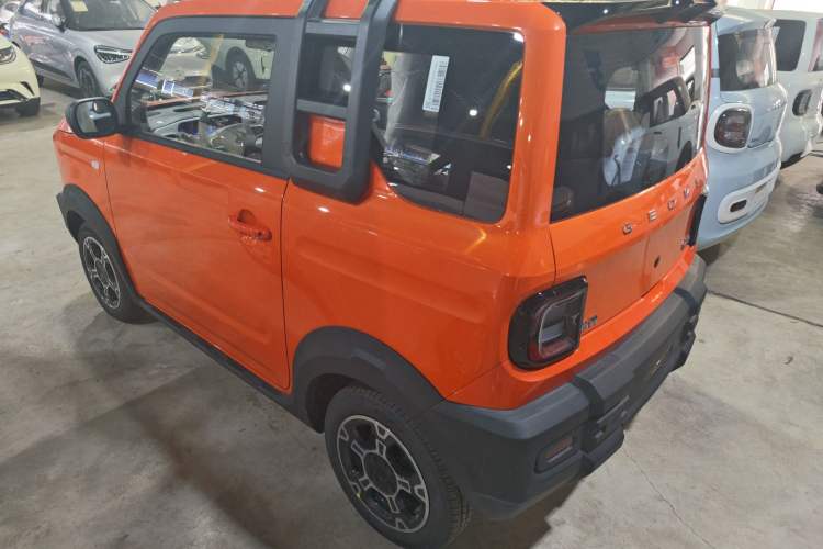 Used  Panda 2025 210km Panda Rider