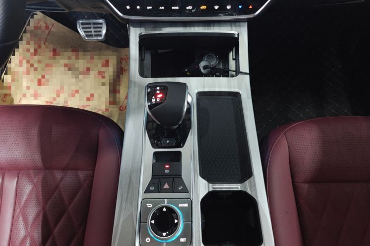 Used JETOUR X70 PLUS 2024 1.6T DCT Ultra-Comfort Edition 5 Seats
