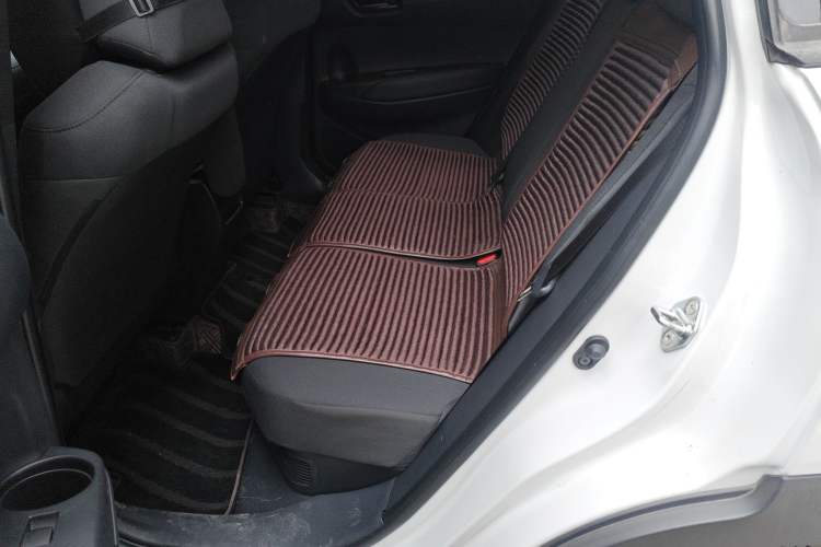 Used Toyota Corolla Cross 2024 2.0L Smart Electric Hybrid Dual-Engine Pioneer Edition
