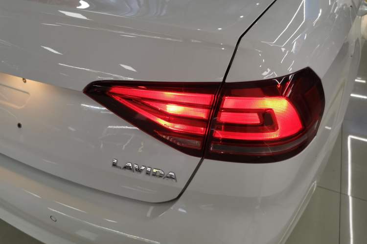 Used Volkswagen Lavida 2019 Lavida Start 1.5L Automatic Comfort Edition China VI Standard
