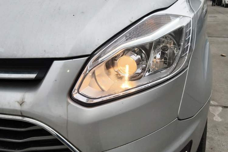 Used Ford Tourneo Custom 2020 Revised Version 2.0T Automatic – Elite Edition