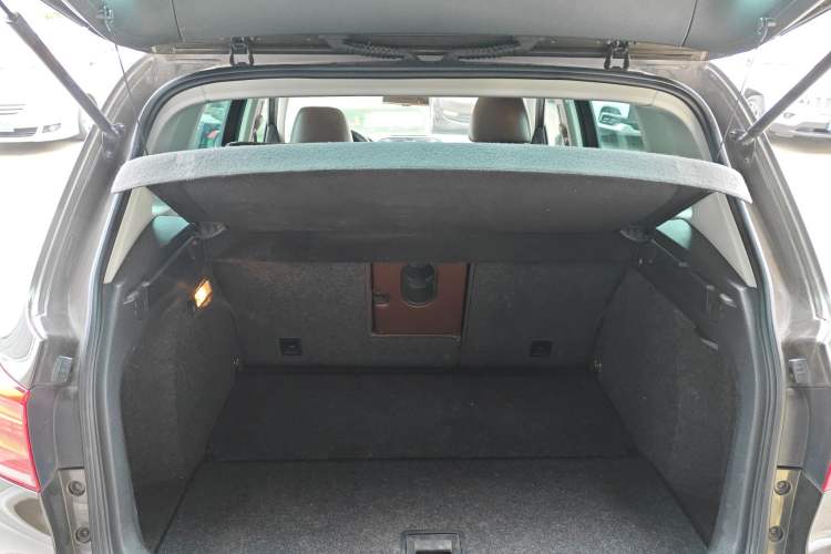 Used Volkswagen Tiguan 2015 2.0 TSI Automatic All-Wheel Drive Flagship Edition
