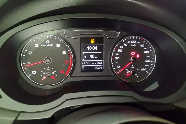 Used Audi Q3 2018 30th Anniversary Edition 30 TFSI Fashion Model
