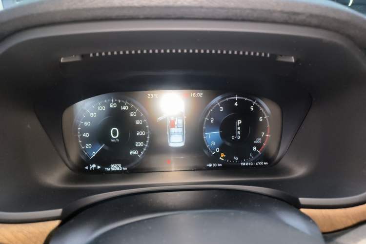 Used Volvo S90 2020 T5 Zhiyi Luxury Edition
