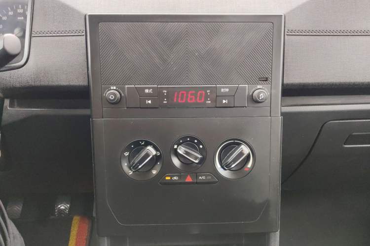 Used Wuling Hongguang PLUS 2020 1.5L Manual Standard Edition 7-Seater