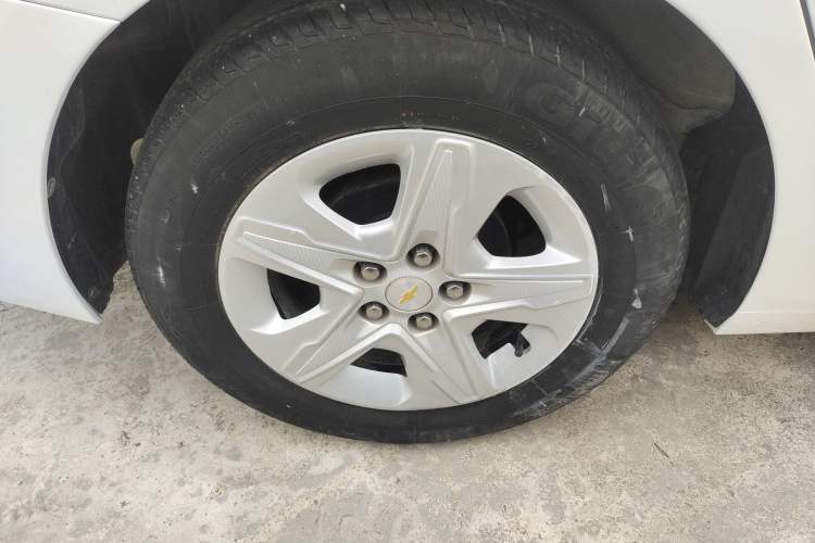 Used Chevrolet Cavalier 2019 320 Automatic Enjoyment with Sunroof